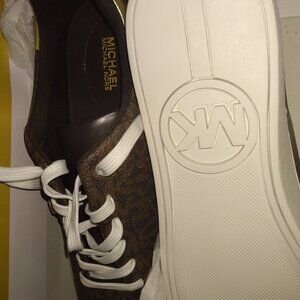 Michael kors scooty lace up sneakers